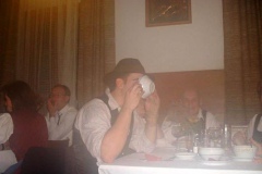 100_gross
