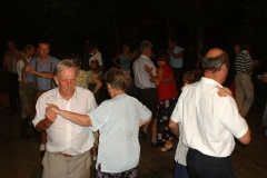 1068_gross