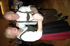 1200_gross