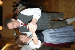 1202_gross