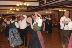 1568_gross