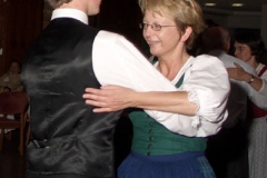 1524_gross