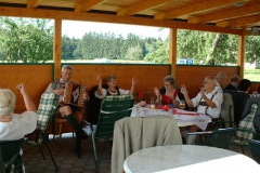 1642_gross