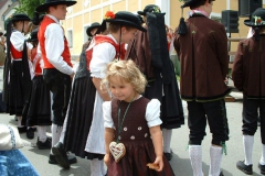 1627_gross