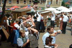 1635_gross