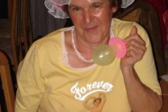 2046_gross