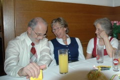 2405_gross